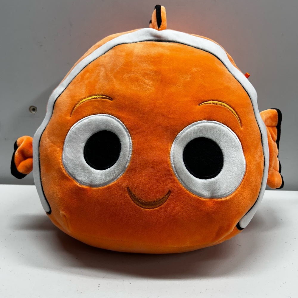 10” Nemo squishmallows